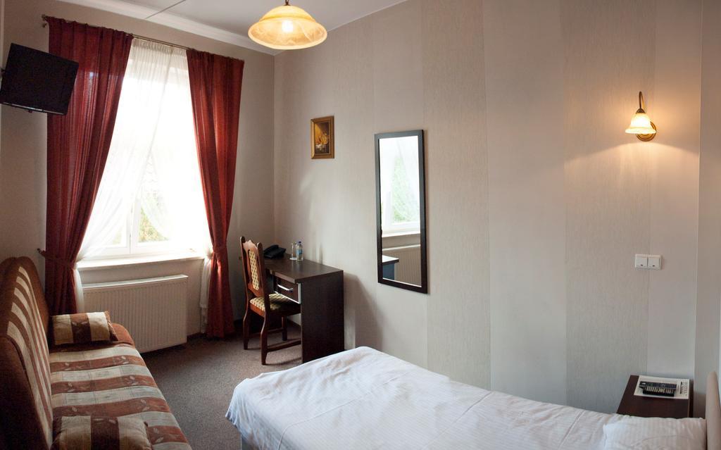 Nad Rzeczką Hotel